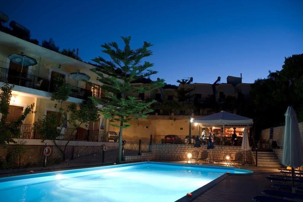 Bella Vista Hotel And Apartments Parga Exterior foto